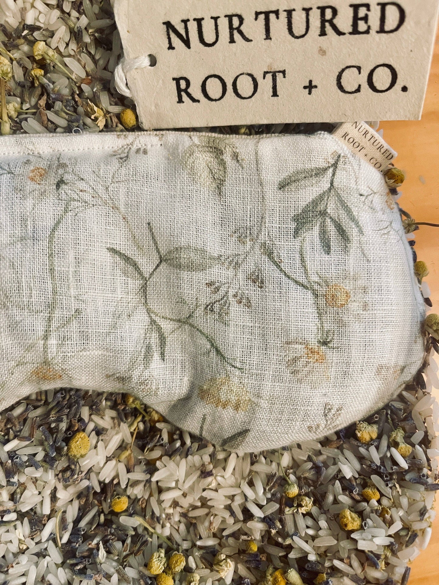 Hot & Cold Shaped Eye Pillow: Floral / Unscented & Lavender