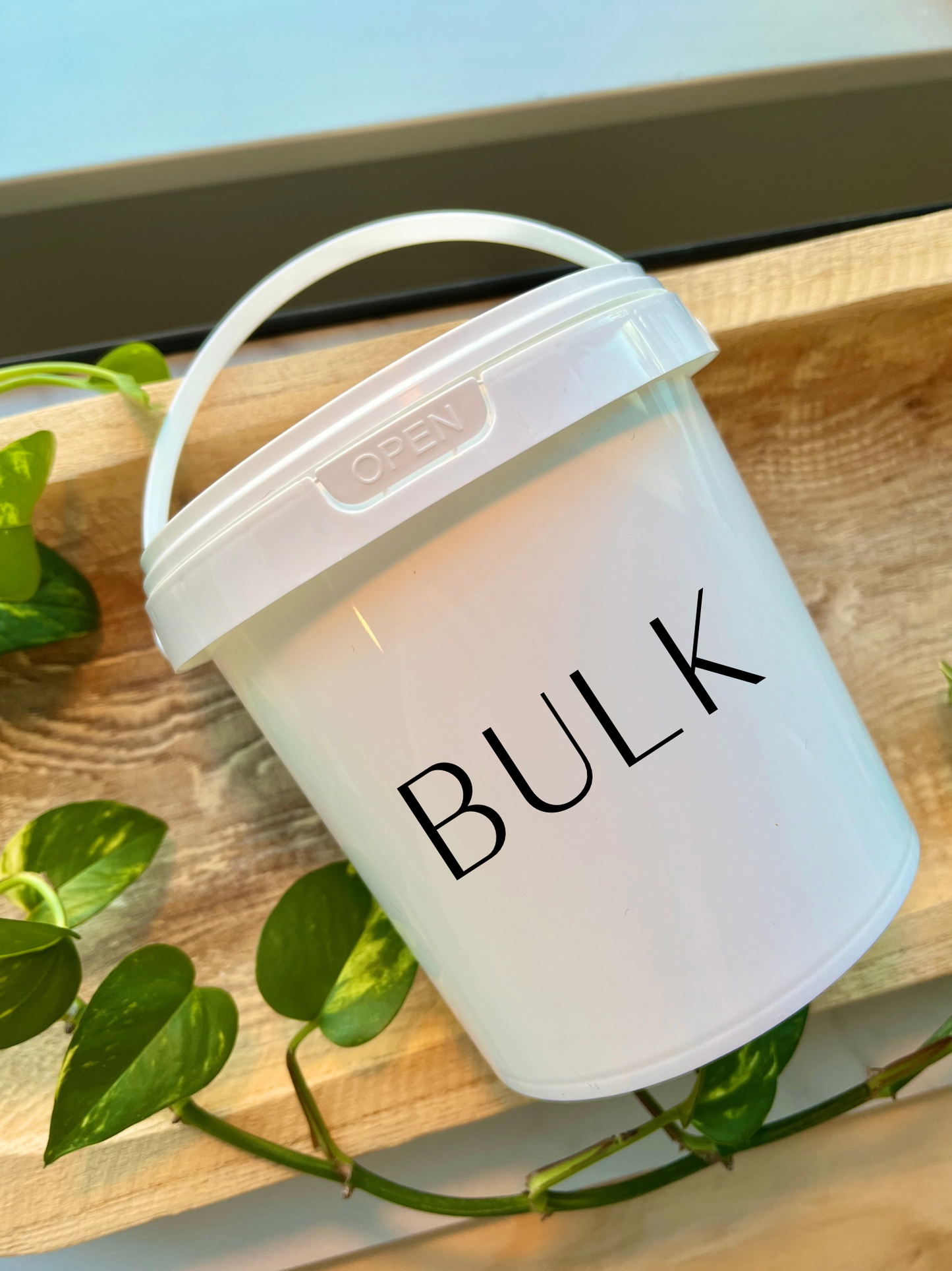 Rayne Refillery Velvet Vanilla Coffee Scrub - Whipped Exfoliating Body Scrub with Caffeine: Regular