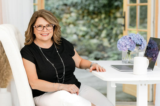 The Hormone Roadmap: A Guide to Navigating Perimenopause & Menopause