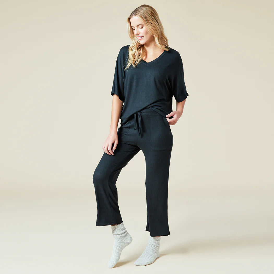 Softies Dream Relaxed V-Neck with Capri Lounge Set Size M