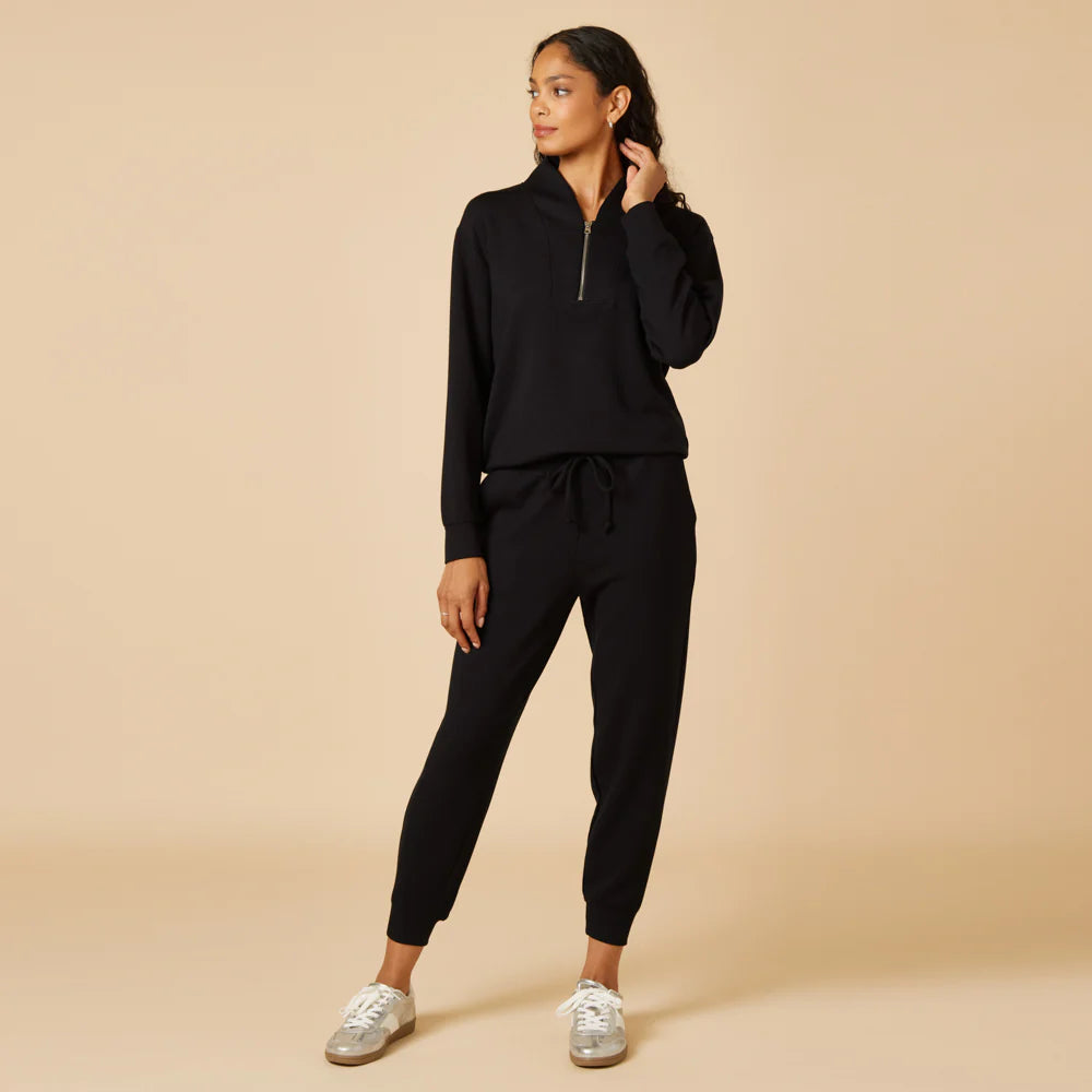 Softies Dream Tech 1/4 Zip Jogger Set Black Size L