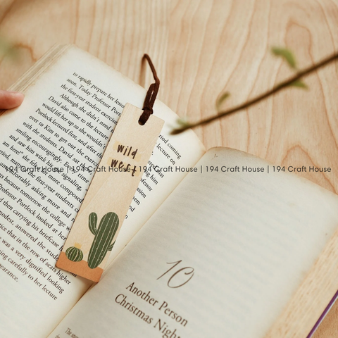 Floral Wood Bookmarks - Fall Decor & Gifts